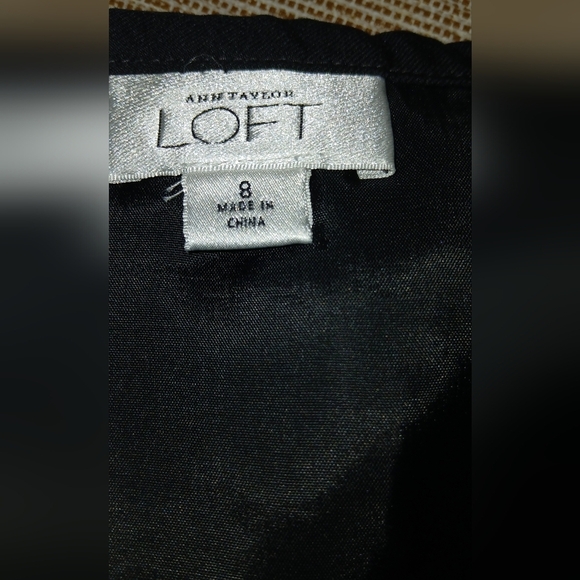 Ann Taylor Loft women's 8 wool blend embroidered black skirt blue tan floral - Picture 10 of 10